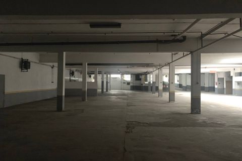 Parkeringsplads i Torino, Turin, Torino - € 350.000 | Ref: 115953 - foto 8