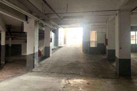 Parkeringsplads i Torino, Turin, Torino - € 350.000 | Ref: 115953 - foto 9