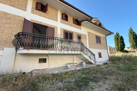Villa a Manoppello, Pescara, Manoppello - € 580/mes | Ref: Via A. de Gasperi - foto 28