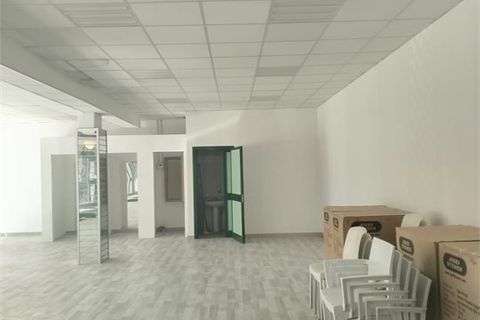 L'establiment comercial a Carpi, Modena, Carpi - € 1.083/mes | Ref: LTF-977 - foto 10