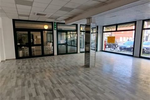 L'establiment comercial a Carpi, Modena, Carpi - € 1.083/mes | Ref: LTF-977 - foto 12