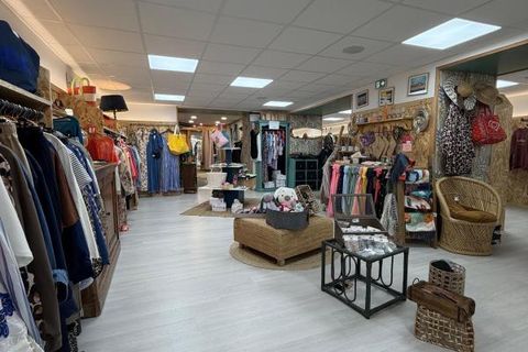 L'establiment comercial a Thones, Haute-Savoie, Thones - € 170.000 | Ref: FXXZ-A3O-EEP - foto 9