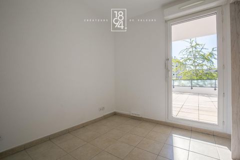Leilighet i Marseille, Bouches-du-Rhone, Marseille - € 420 000 | Ref: OJ9C-O52-U0C - foto 15