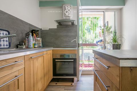 Lejlighed i Marseille, Bouches-du-Rhone, Marseille - € 347.000 | Ref: EQVO-V6M-38Z - foto 7