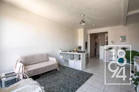 Lejlighed i Allauch, Bouches-du-Rhone, Allauch - € 179.500 | Ref: QCEQ-UON-RTX - foto 3