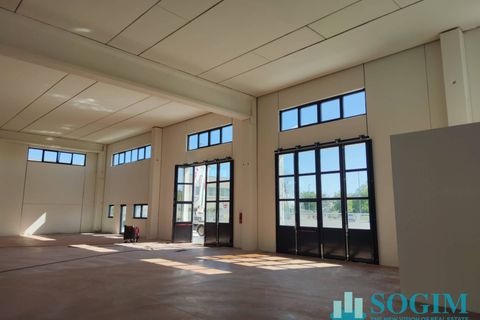 L'establiment comercial a Rivolta d'Adda, Cremona, Rivolta d'Adda - € 6.000/mes | Ref: 33957 - foto 2