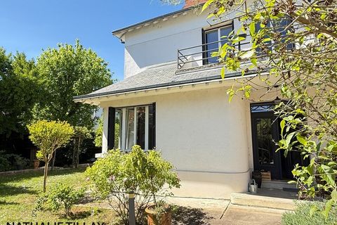 Villa a Orleans, Loiret, Orleans - € 805.000 | Ref: 340933931992 - foto 4