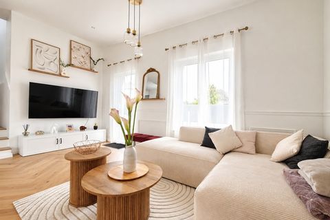 Villa in Laval, Mayenne, Laval - € 379.000 | Ref: 340939231818 - foto 2