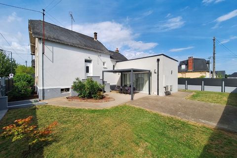 Villa in Laval, Mayenne, Laval - € 379.000 | Ref: 340939231818 - foto 15
