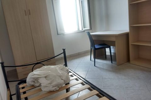 Apartament a Pisa, Pisa, Pisa - € 830/mes | Ref: 2026148 - foto 9