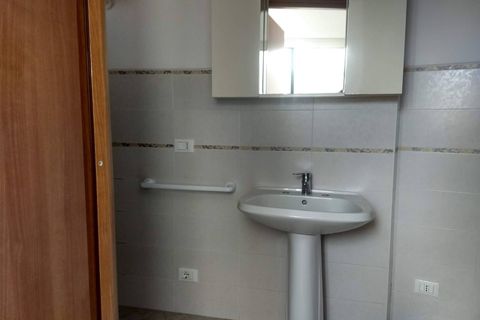 Apartament a Pisa, Pisa, Pisa - € 830/mes | Ref: 2026148 - foto 14