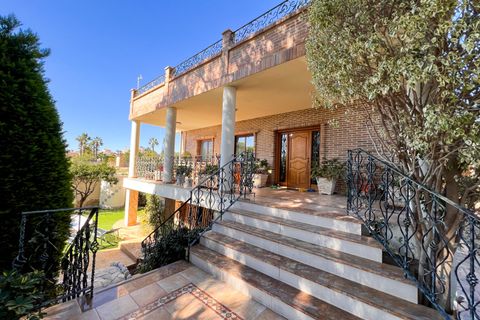 Villa i Altea, Alicante, Altea - € 630.000 | Ref: CLDMLS-13829 - foto 4