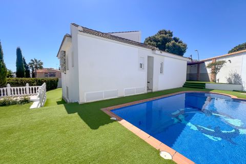 Villa i Altea, Alicante, Altea - € 665.000 | Ref: CLDMLS-92643 - foto 11