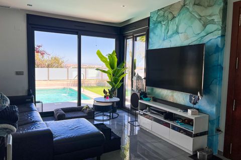 Villa i Altea, Alicante, Altea - € 595.000 | Ref: CLDMLS-86349 - foto 11