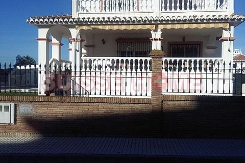 Villa a Torre Del Mar, Malaga, Torre Del Mar - € 899.000 | Ref: SC16-30522 - foto 4