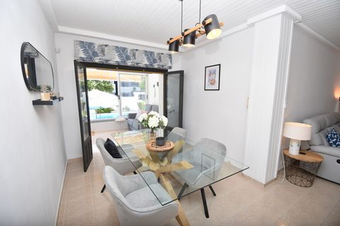 Villa i Punta Prima, Alicante, Punta Prima - € 529.999 | Ref: HE29126 - foto 8