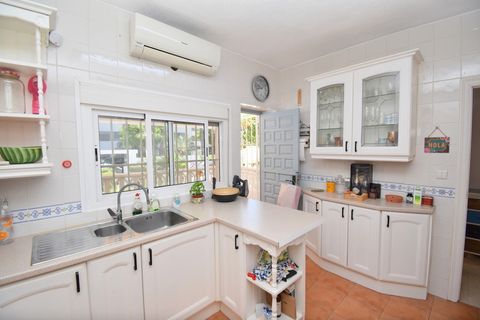 Villa i Punta Prima, Alicante, Punta Prima - € 529.999 | Ref: HE29126 - foto 13