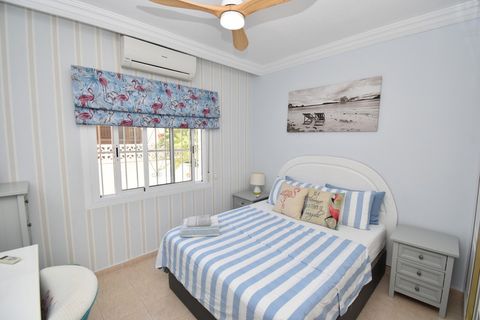 Villa i Punta Prima, Alicante, Punta Prima - € 529.999 | Ref: HE29126 - foto 20