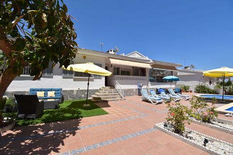 Villa i Punta Prima, Alicante, Punta Prima - € 529.999 | Ref: HE29126 - foto 30