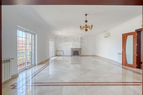 Villa i Cascais, Lisbon, Cascais - € 2 600 000 | Ref: 121021215-252 - foto 3