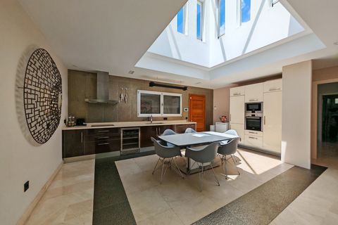 Villa i Marbella, Malaga, Marbella - € 2.395.000 | Ref: BEMV1534 - foto 10