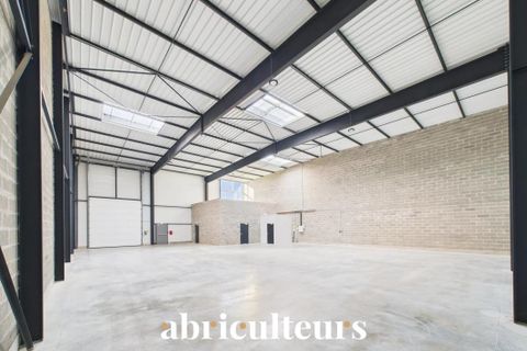 Erhvervsejendom i Chartres, Eure-et-Loir, Chartres - € 670.500 | Ref: GDV220645028000_2 - foto 2