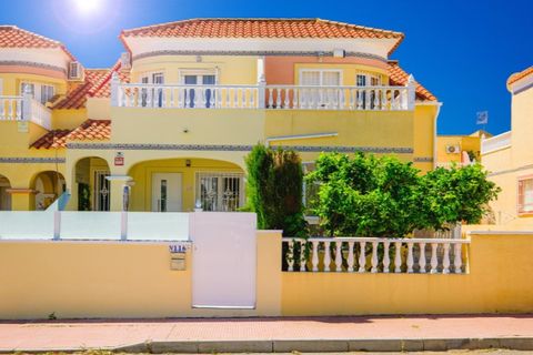 Rækkehus i Orihuela Costa, Alicante, Orihuela Costa - € 239.900 | Ref: MLSC5682302 - foto 2
