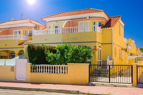 Rækkehus i Orihuela Costa, Alicante, Orihuela Costa - € 239.900 | Ref: MLSC5682302 - foto 3