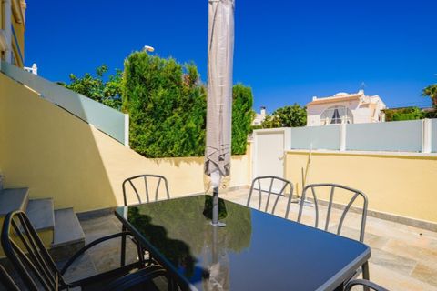 Rækkehus i Orihuela Costa, Alicante, Orihuela Costa - € 239.900 | Ref: MLSC5682302 - foto 10