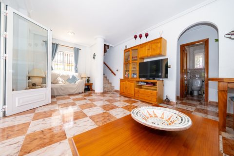 Villa i Playa Flamenca, Alicante, Playa Flamenca - € 529.900 | Ref: 13912 - foto 15