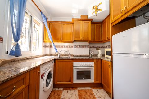 Villa i Playa Flamenca, Alicante, Playa Flamenca - € 529.900 | Ref: 13912 - foto 20