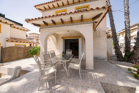 Villa i Playa Flamenca, Alicante, Playa Flamenca - € 529.900 | Ref: 13912 - foto 38