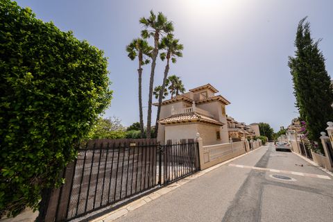 Villa i Playa Flamenca, Alicante, Playa Flamenca - € 529.900 | Ref: 13912 - foto 48
