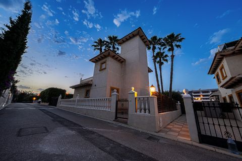 Villa i Playa Flamenca, Alicante, Playa Flamenca - € 529.900 | Ref: 13912 - foto 50
