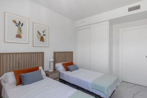 Lejlighed i Playa Flamenca, Alicante, Playa Flamenca - € 495.000 | Ref: THKCI-2423-5172 - foto 13