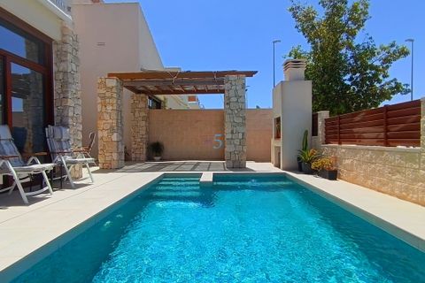 Villa i Benijofar, Alicante, Benijofar - € 429.500 | Ref: P9206 - foto 11