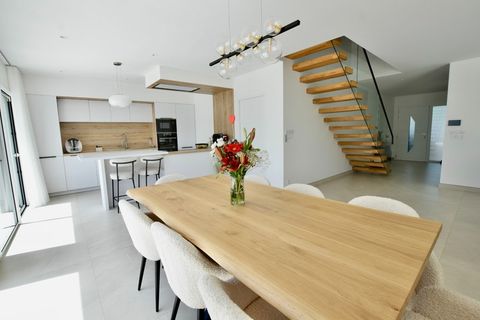 Villa i Angers, Maine-et-Loire, Angers - € 549.000 | Ref: 340933363801 - foto 2