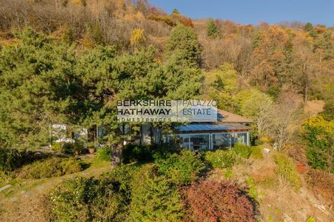 Villa i Verbania, Verbano Cusio Ossola, Verbania - € 1.500.000 | Ref: IPI1809 - foto 1