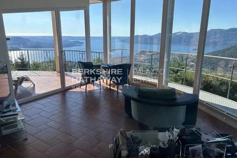 Villa i Verbania, Verbano Cusio Ossola, Verbania - € 1.300.000 | Ref: IPI1819 - foto 12