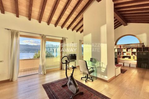 Villa en Ranco, Varese, Ranco - € 2.700.000 | Ref: ILO3412 - photo 19