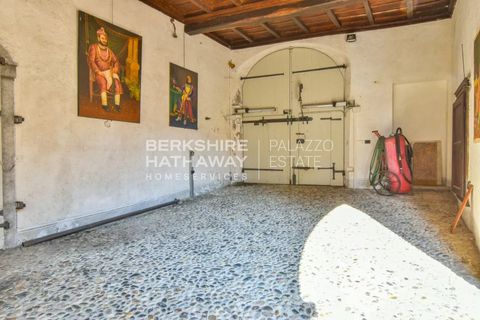 Villa i Daverio, Varese, Daverio - € 2 500 000 | Ref: ILO1826 - foto 13