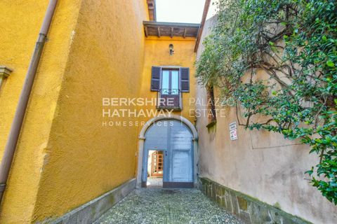 Villa i Daverio, Varese, Daverio - € 2 500 000 | Ref: ILO1826 - foto 14