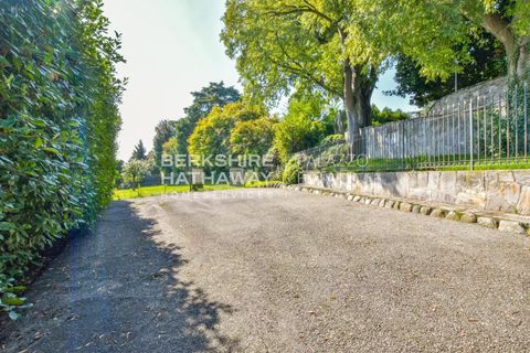 Villa i Daverio, Varese, Daverio - € 2 500 000 | Ref: ILO1826 - foto 28