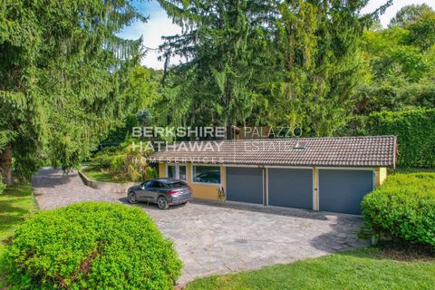 Villa en Angera, Varese, Angera - € 2.450.000 | Ref: ILO1828 - photo 9