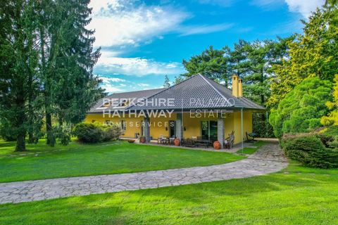 Villa en Angera, Varese, Angera - € 2.450.000 | Ref: ILO1828 - photo 11