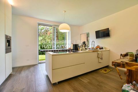 Villa en Angera, Varese, Angera - € 2.450.000 | Ref: ILO1828 - photo 25