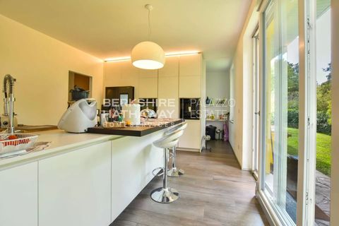 Villa en Angera, Varese, Angera - € 2.450.000 | Ref: ILO1828 - photo 27