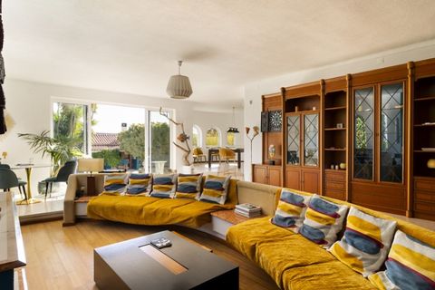 Villa i Almada, Setubal, Almada - € 1.600.000 | Ref: NF036 - foto 8
