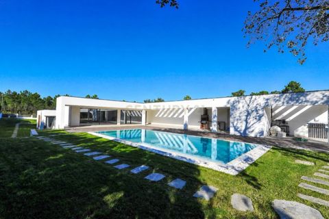 Villa em Corroios, Setubal, Corroios - € 2.500.000 | Ref: C0493-00029 - foto 1