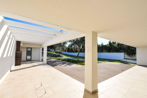 Villa em Corroios, Setubal, Corroios - € 2.500.000 | Ref: C0493-00029 - foto 33